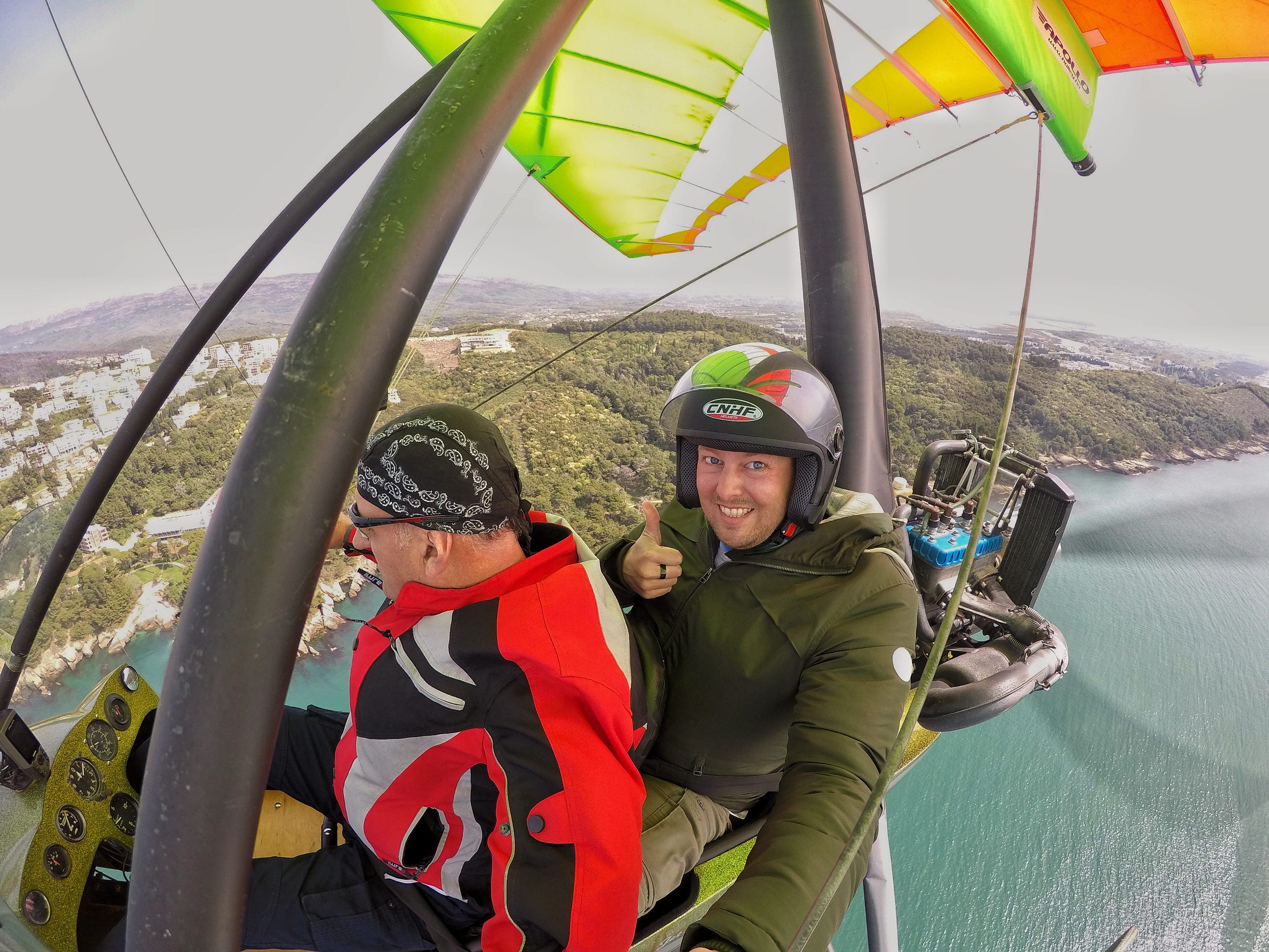 Küstenrundflug im Ultraleicht Flugzeug in Montenegro