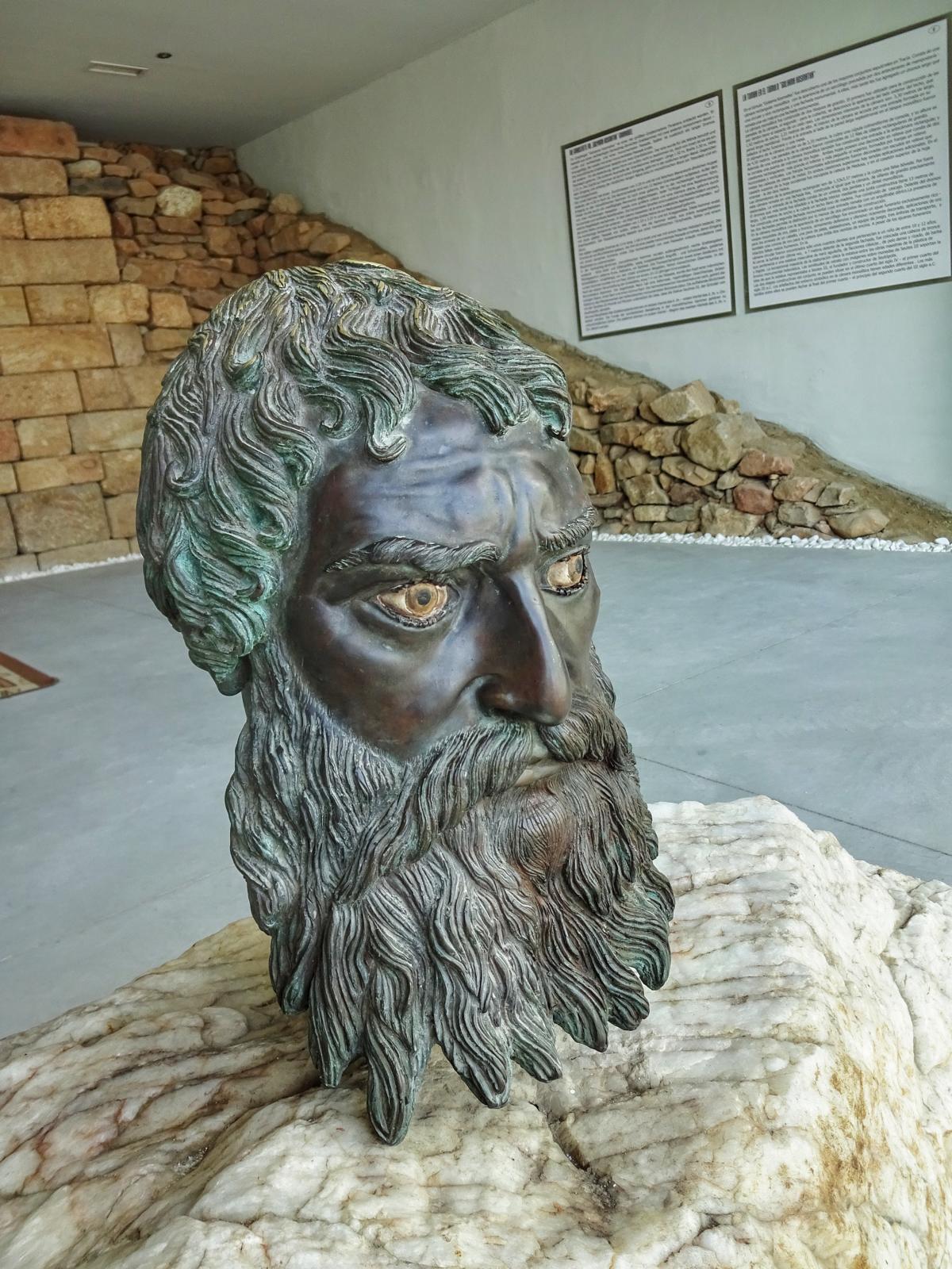 Thrakische Grabhügel - Die Zeitzeugen von Kazanlak